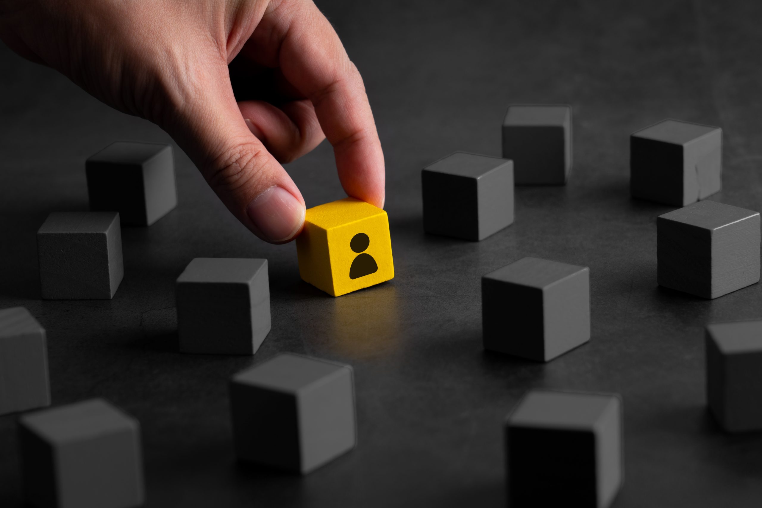 Business & HR puzzle cube creative concept
